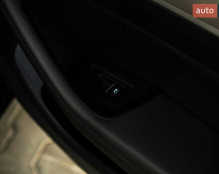 Черный Фольксваген Пассат, объемом двигателя 2 л и пробегом 215 тыс. км за 21700 $, фото 58 на Automoto.ua