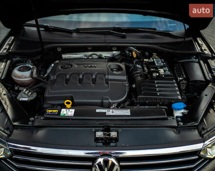 Черный Фольксваген Пассат, объемом двигателя 2 л и пробегом 215 тыс. км за 21700 $, фото 32 на Automoto.ua