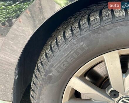 Чорний Фольксваген Пассат, об'ємом двигуна 2 л та пробігом 107 тис. км за 27440 $, фото 5 на Automoto.ua