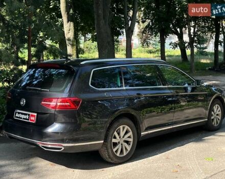 Чорний Фольксваген Пассат, об'ємом двигуна 2 л та пробігом 107 тис. км за 27440 $, фото 7 на Automoto.ua