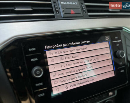 Черный Фольксваген Пассат, объемом двигателя 2 л и пробегом 188 тыс. км за 21998 $, фото 21 на Automoto.ua