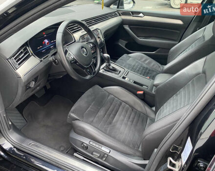 Черный Фольксваген Пассат, объемом двигателя 2 л и пробегом 253 тыс. км за 20888 $, фото 13 на Automoto.ua