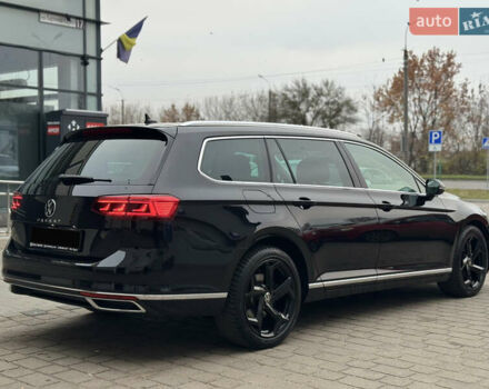 Чорний Фольксваген Пассат, об'ємом двигуна 1.97 л та пробігом 221 тис. км за 22899 $, фото 3 на Automoto.ua