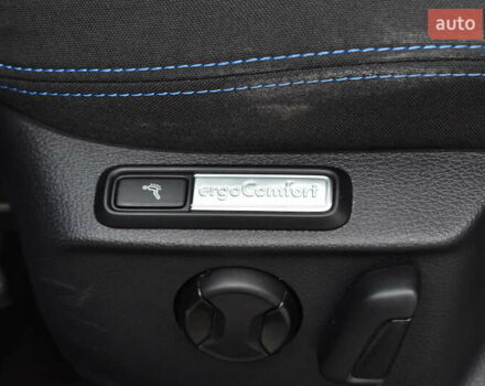 Черный Фольксваген Пассат, объемом двигателя 1.4 л и пробегом 170 тыс. км за 22502 $, фото 16 на Automoto.ua