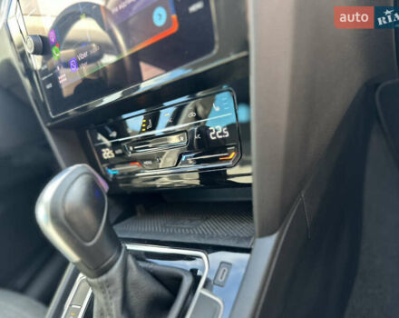 Черный Фольксваген Пассат, объемом двигателя 2 л и пробегом 162 тыс. км за 20500 $, фото 25 на Automoto.ua