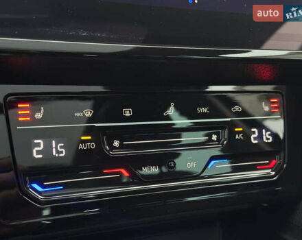 Чорний Фольксваген Пассат, об'ємом двигуна 1.97 л та пробігом 221 тис. км за 22899 $, фото 41 на Automoto.ua