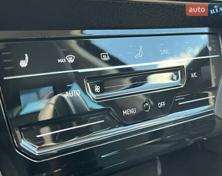 Черный Фольксваген Пассат, объемом двигателя 1.97 л и пробегом 145 тыс. км за 26300 $, фото 28 на Automoto.ua