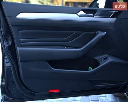 Черный Фольксваген Пассат, объемом двигателя 1.97 л и пробегом 183 тыс. км за 24800 $, фото 23 на Automoto.ua