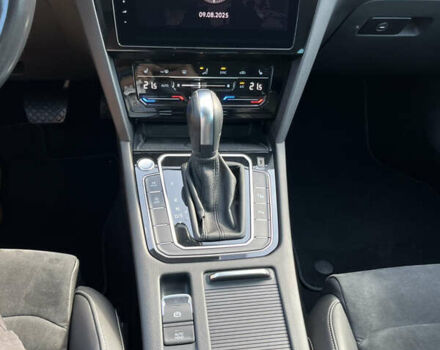 Черный Фольксваген Пассат, объемом двигателя 1.97 л и пробегом 145 тыс. км за 26300 $, фото 22 на Automoto.ua