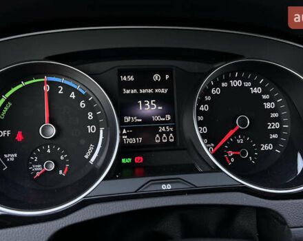 Черный Фольксваген Пассат, объемом двигателя 1.4 л и пробегом 170 тыс. км за 22502 $, фото 18 на Automoto.ua