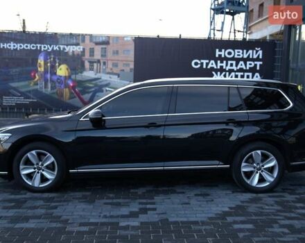 Черный Фольксваген Пассат, объемом двигателя 1.97 л и пробегом 183 тыс. км за 24800 $, фото 5 на Automoto.ua