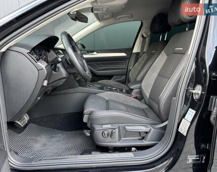 Черный Фольксваген Пассат, объемом двигателя 1.97 л и пробегом 186 тыс. км за 27400 $, фото 15 на Automoto.ua