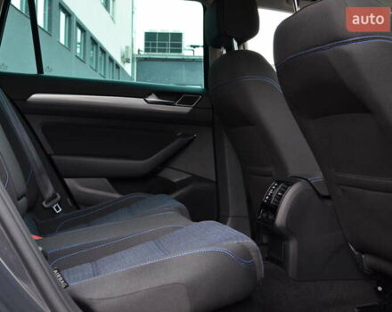 Черный Фольксваген Пассат, объемом двигателя 1.4 л и пробегом 170 тыс. км за 22502 $, фото 34 на Automoto.ua