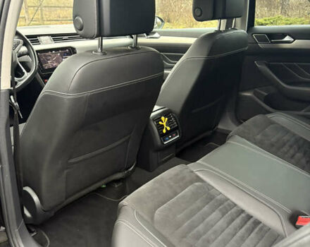 Черный Фольксваген Пассат, объемом двигателя 1.97 л и пробегом 207 тыс. км за 22700 $, фото 7 на Automoto.ua