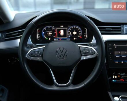 Черный Фольксваген Пассат, объемом двигателя 1.97 л и пробегом 183 тыс. км за 24800 $, фото 30 на Automoto.ua