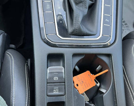 Черный Фольксваген Пассат, объемом двигателя 1.97 л и пробегом 207 тыс. км за 22700 $, фото 16 на Automoto.ua