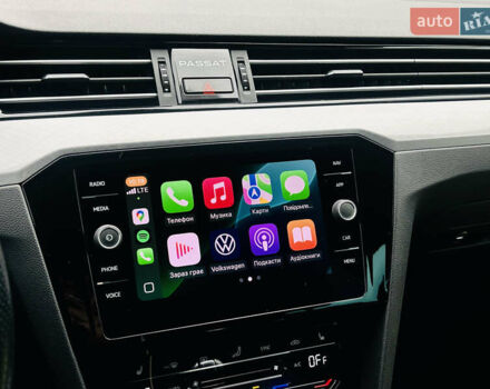 Черный Фольксваген Пассат, объемом двигателя 1.4 л и пробегом 170 тыс. км за 22502 $, фото 26 на Automoto.ua