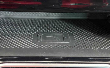 Черный Фольксваген Пассат, объемом двигателя 1.97 л и пробегом 184 тыс. км за 22950 $, фото 26 на Automoto.ua