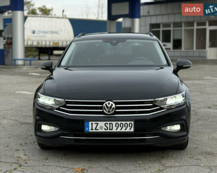Чорний Фольксваген Пассат, об'ємом двигуна 2 л та пробігом 200 тис. км за 18999 $, фото 9 на Automoto.ua