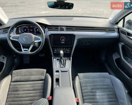 Черный Фольксваген Пассат, объемом двигателя 1.97 л и пробегом 145 тыс. км за 26300 $, фото 15 на Automoto.ua