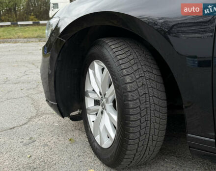 Чорний Фольксваген Пассат, об'ємом двигуна 2 л та пробігом 200 тис. км за 18999 $, фото 66 на Automoto.ua