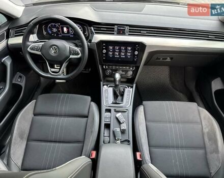 Черный Фольксваген Пассат, объемом двигателя 1.97 л и пробегом 186 тыс. км за 27400 $, фото 31 на Automoto.ua