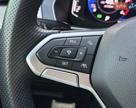 Черный Фольксваген Пассат, объемом двигателя 1.97 л и пробегом 186 тыс. км за 27400 $, фото 35 на Automoto.ua