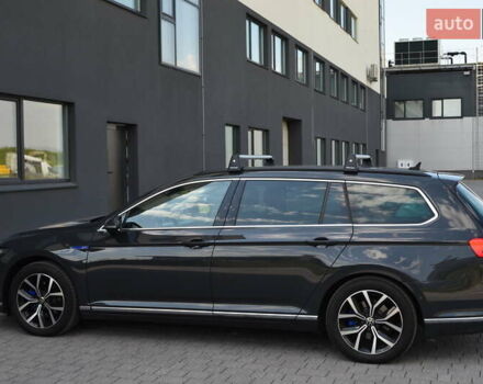 Черный Фольксваген Пассат, объемом двигателя 1.4 л и пробегом 170 тыс. км за 22502 $, фото 33 на Automoto.ua