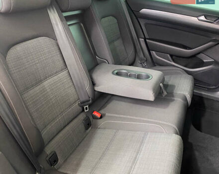 Черный Фольксваген Пассат, объемом двигателя 1.97 л и пробегом 184 тыс. км за 22950 $, фото 11 на Automoto.ua