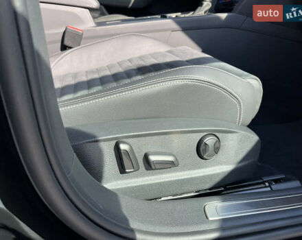 Черный Фольксваген Пассат, объемом двигателя 1.97 л и пробегом 145 тыс. км за 26300 $, фото 20 на Automoto.ua