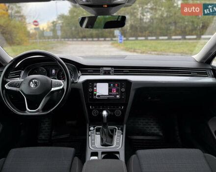 Чорний Фольксваген Пассат, об'ємом двигуна 2 л та пробігом 200 тис. км за 18999 $, фото 48 на Automoto.ua