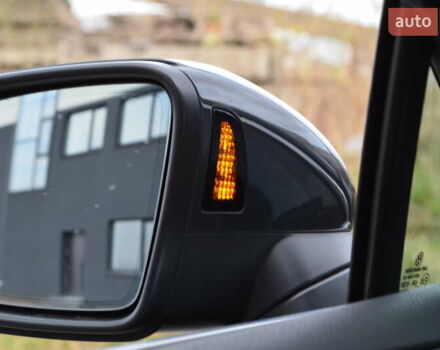 Черный Фольксваген Пассат, объемом двигателя 1.4 л и пробегом 170 тыс. км за 22502 $, фото 7 на Automoto.ua