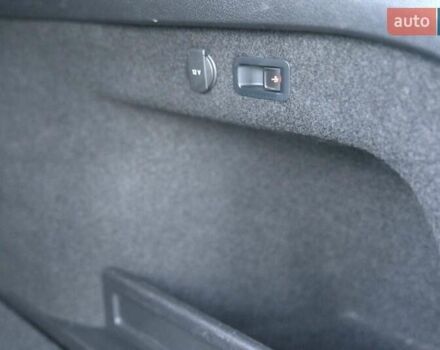 Черный Фольксваген Пассат, объемом двигателя 1.97 л и пробегом 183 тыс. км за 24800 $, фото 47 на Automoto.ua