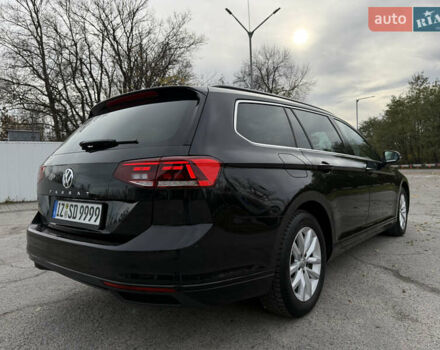 Чорний Фольксваген Пассат, об'ємом двигуна 2 л та пробігом 200 тис. км за 18999 $, фото 14 на Automoto.ua
