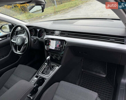 Чорний Фольксваген Пассат, об'ємом двигуна 2 л та пробігом 200 тис. км за 18999 $, фото 39 на Automoto.ua