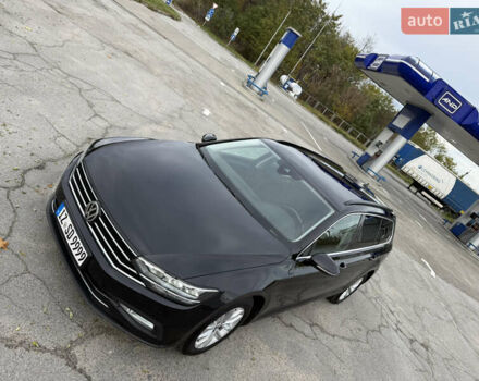 Черный Фольксваген Пассат, объемом двигателя 1.97 л и пробегом 273 тыс. км за 17999 $, фото 12 на Automoto.ua