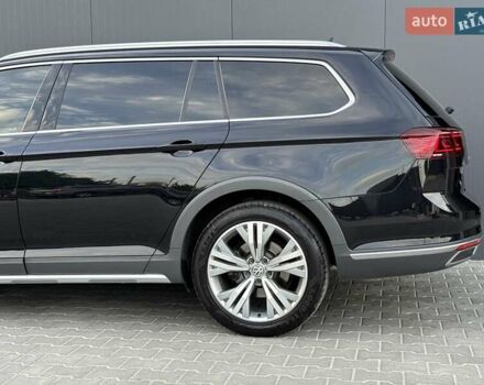 Черный Фольксваген Пассат, объемом двигателя 1.97 л и пробегом 186 тыс. км за 27400 $, фото 11 на Automoto.ua