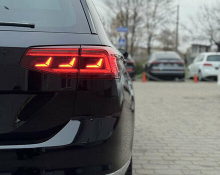 Чорний Фольксваген Пассат, об'ємом двигуна 1.97 л та пробігом 221 тис. км за 22899 $, фото 9 на Automoto.ua