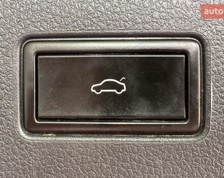 Черный Фольксваген Пассат, объемом двигателя 1.97 л и пробегом 184 тыс. км за 22950 $, фото 5 на Automoto.ua