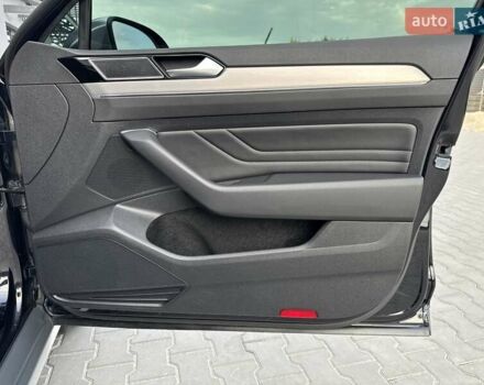 Черный Фольксваген Пассат, объемом двигателя 1.97 л и пробегом 186 тыс. км за 27400 $, фото 22 на Automoto.ua