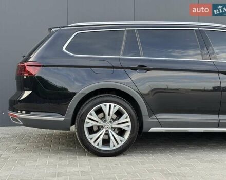 Черный Фольксваген Пассат, объемом двигателя 1.97 л и пробегом 186 тыс. км за 27400 $, фото 7 на Automoto.ua