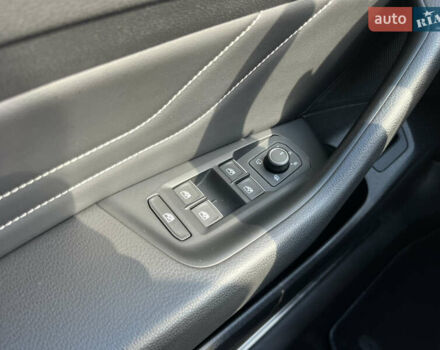 Черный Фольксваген Пассат, объемом двигателя 1.97 л и пробегом 145 тыс. км за 26300 $, фото 23 на Automoto.ua