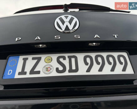 Чорний Фольксваген Пассат, об'ємом двигуна 2 л та пробігом 200 тис. км за 18999 $, фото 15 на Automoto.ua