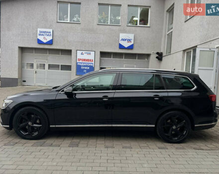 Чорний Фольксваген Пассат, об'ємом двигуна 1.97 л та пробігом 221 тис. км за 22899 $, фото 6 на Automoto.ua