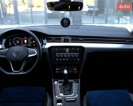 Черный Фольксваген Пассат, объемом двигателя 1.97 л и пробегом 183 тыс. км за 24800 $, фото 31 на Automoto.ua