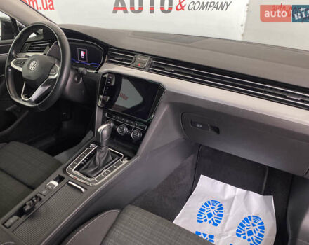 Черный Фольксваген Пассат, объемом двигателя 1.97 л и пробегом 184 тыс. км за 22950 $, фото 9 на Automoto.ua