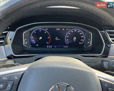 Черный Фольксваген Пассат, объемом двигателя 1.97 л и пробегом 145 тыс. км за 26300 $, фото 25 на Automoto.ua