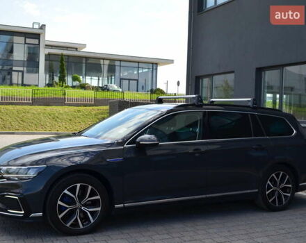 Черный Фольксваген Пассат, объемом двигателя 1.4 л и пробегом 170 тыс. км за 22502 $, фото 4 на Automoto.ua