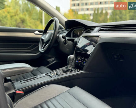 Черный Фольксваген Пассат, объемом двигателя 1.97 л и пробегом 171 тыс. км за 26900 $, фото 36 на Automoto.ua