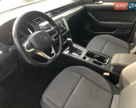 Чорний Фольксваген Пассат, об'ємом двигуна 2 л та пробігом 234 тис. км за 19600 $, фото 4 на Automoto.ua